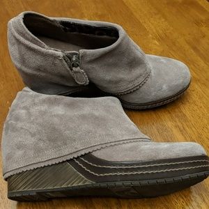 Dr Scholls women's ankle wedge bootie leather 9.5